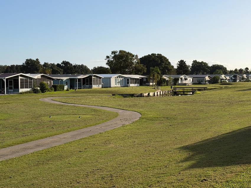 209 Fairway Circle a Winter Haven, FL Mobile or Manufactured Home for Sale
